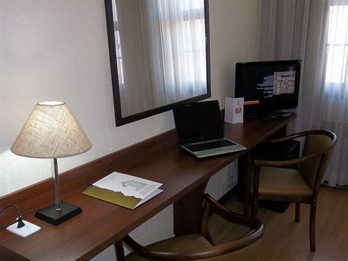 Hotel City Hotel Porto Alegre 4*